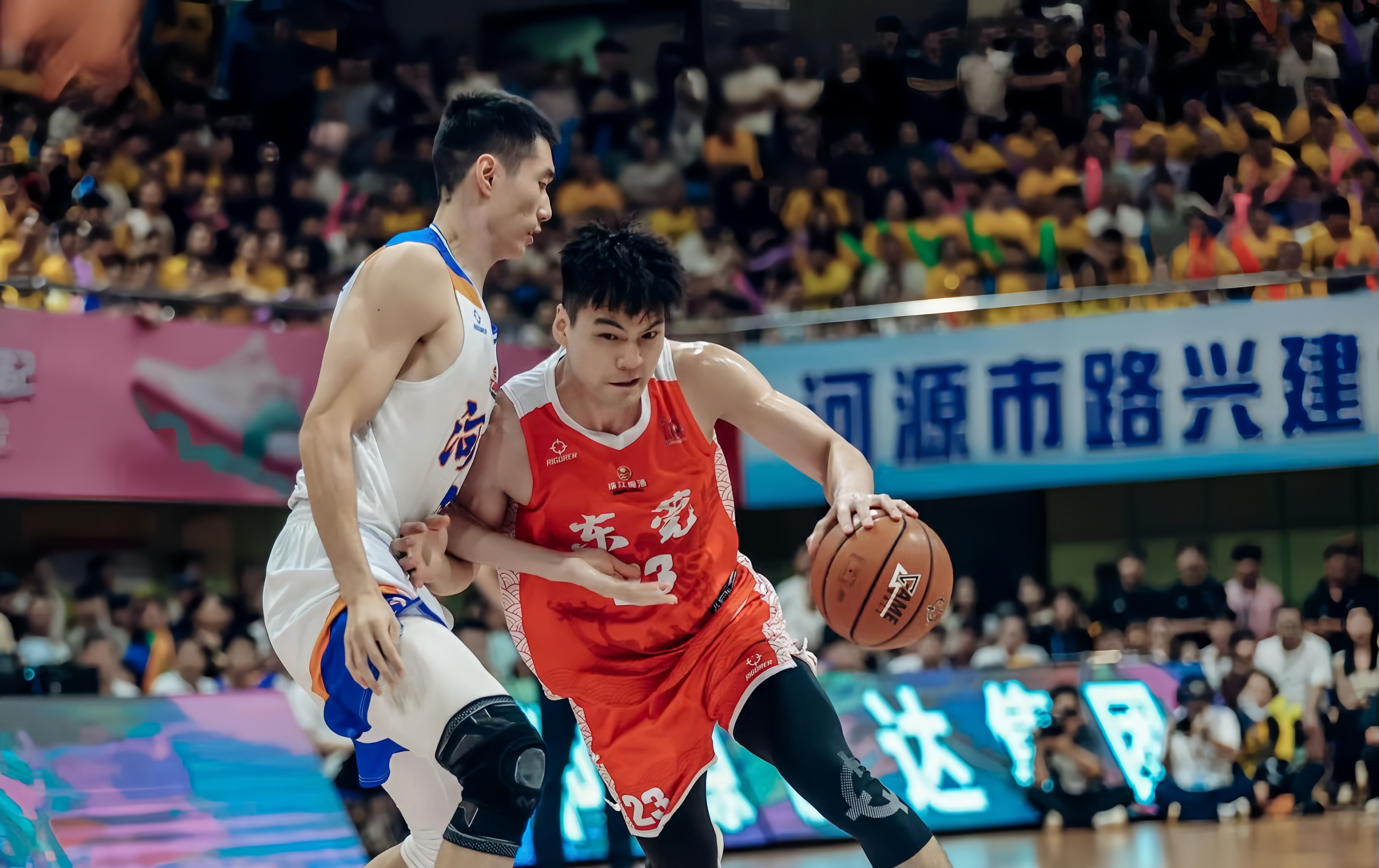 包含精彩篮球职业联赛再次上演，强队对决如约而至的词条