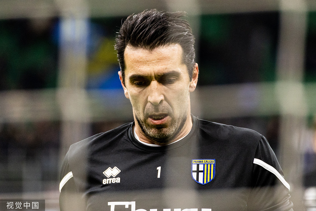 爱游戏入口-布冯表态不会退役，将继续为球队效力