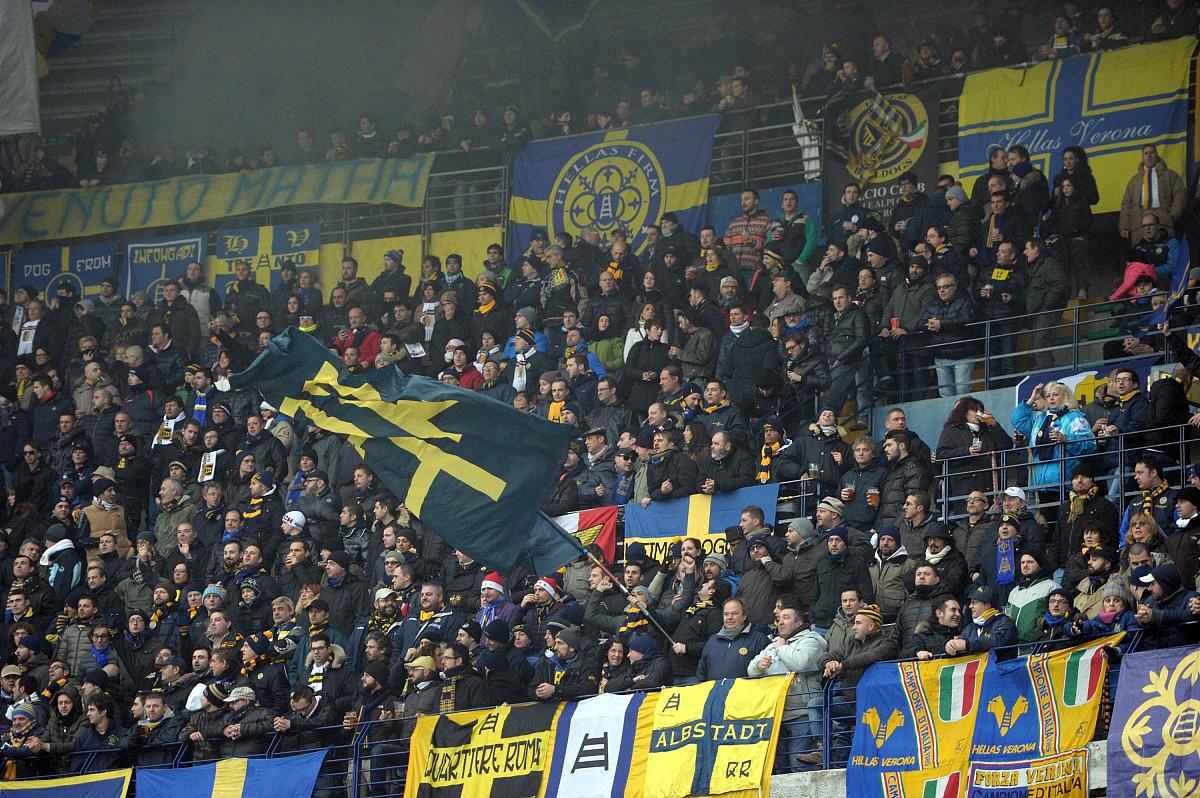 爱游戏官网-多特蒙德队主帅频频调整阵容，图谋胜利之道的简单介绍