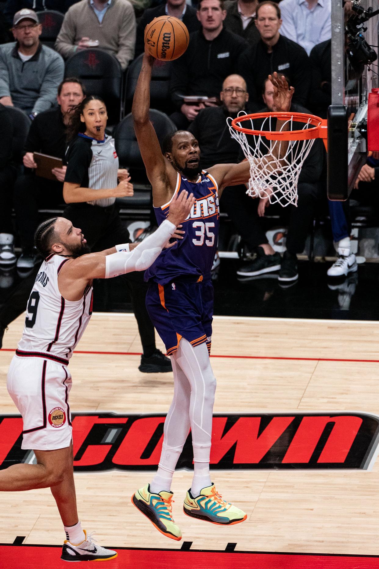 火箭再胜太阳，夺得胜利