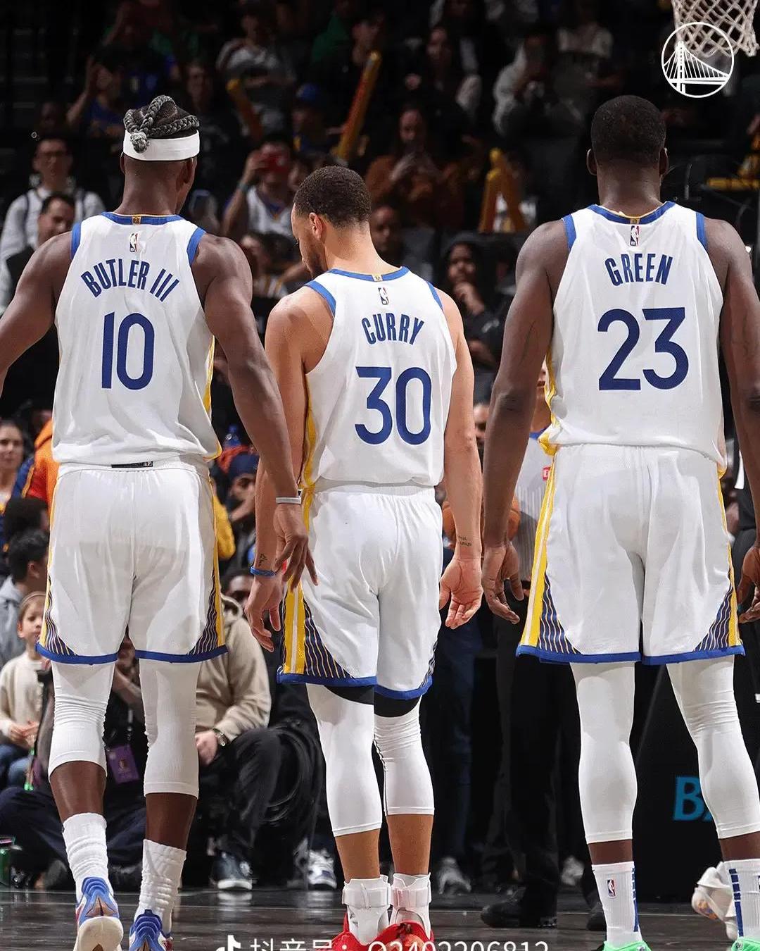 爱游戏官网入口-勇士大胜掘金，迎来胜利